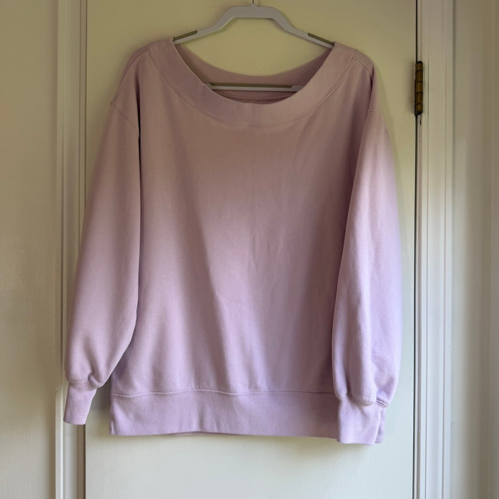 Abercrombie & Fitch Soft A&F Collection Lavender Scoop Neck Sweatshirt Medium